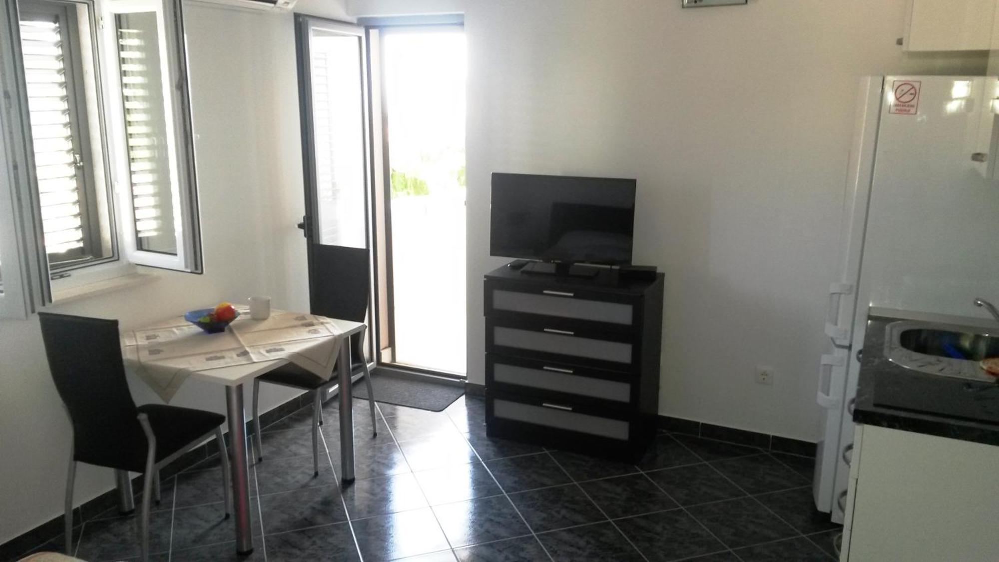 Rajcic Apartments โรกอซนิซา ห้อง รูปภาพ